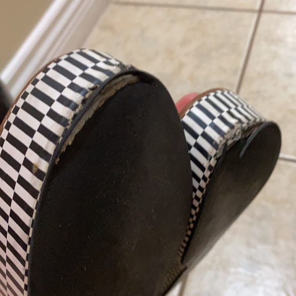 Zara shoes - Picture 3 of 3